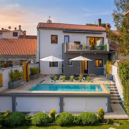 Lounge House Dolce * Pula