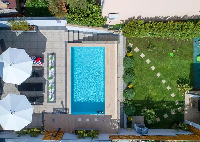 Lounge House Dolce *