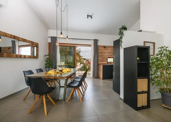 Lounge House Dolce * Pula