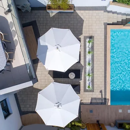Lounge House Dolce Vila Pula