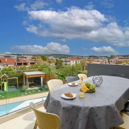 Vila Lounge House Dolce