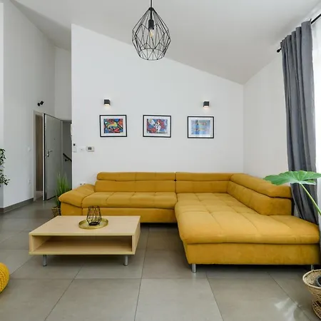 Vila Lounge House Dolce